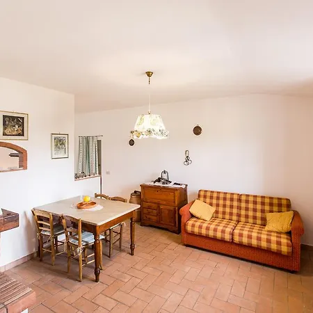 Agriturismo La Vigna Farm stay San Gimignano